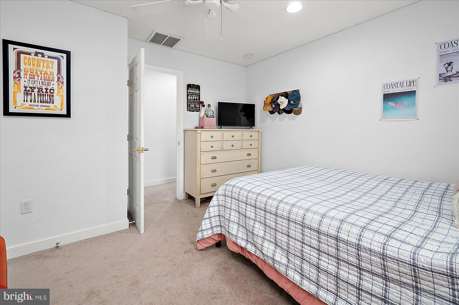 OCEAN REEF - Residential