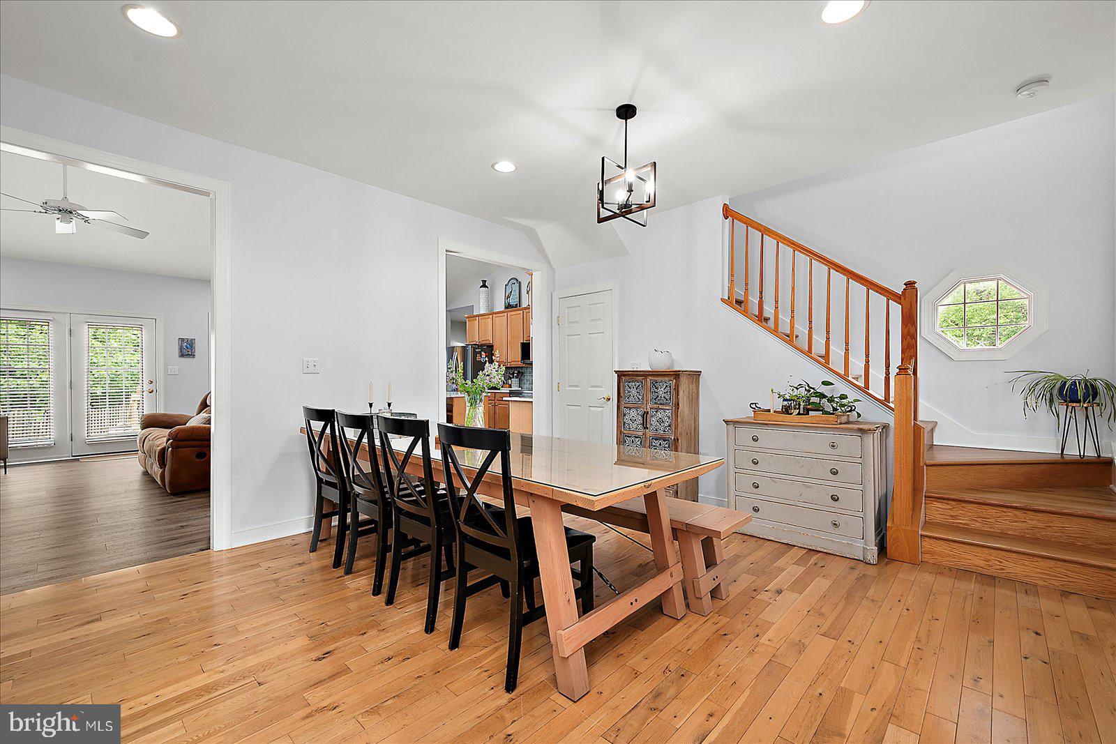 9410 LAKE VIEW DRIVE