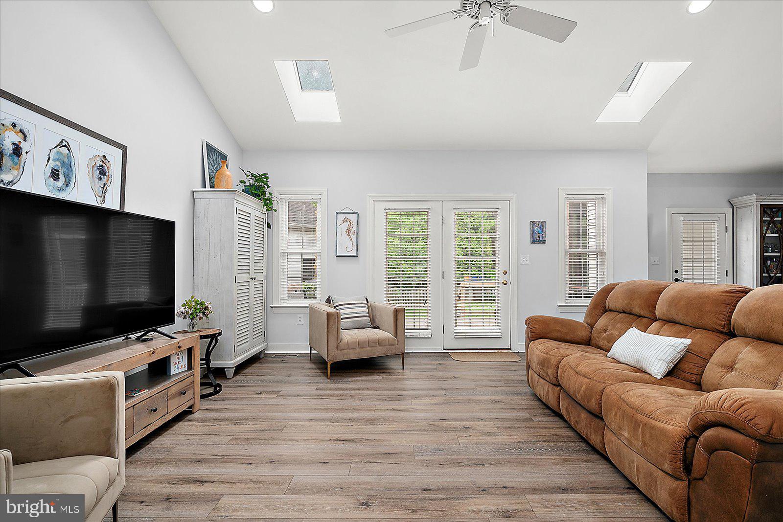 OCEAN REEF - Residential