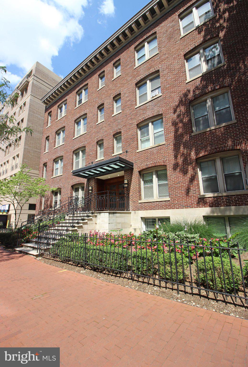 1121 24TH STREET NW 409