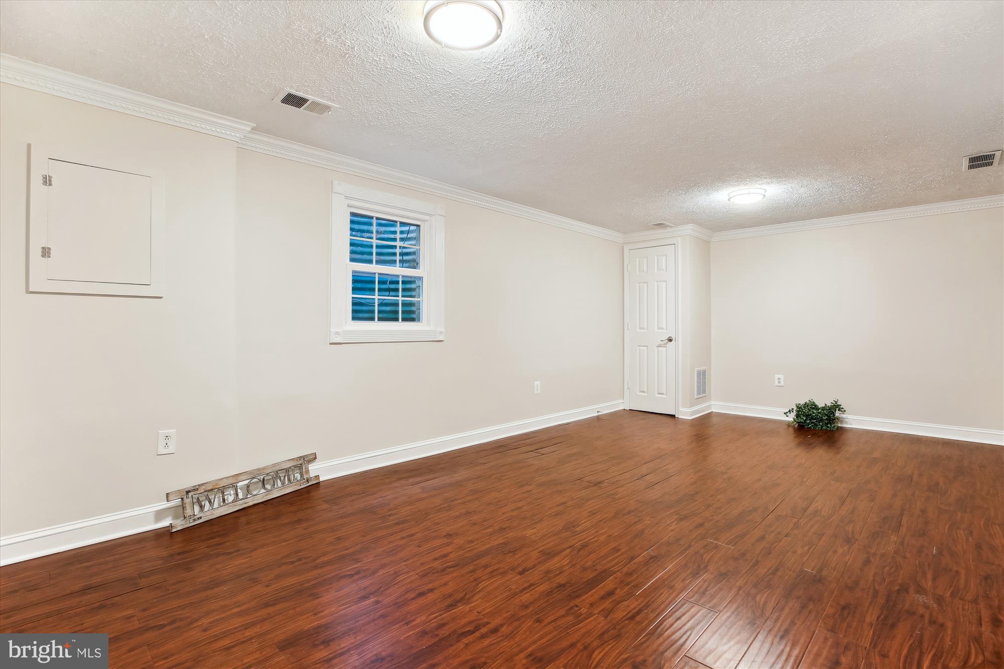 ROCKSHIRE TOWNHOMES - Residential Lease