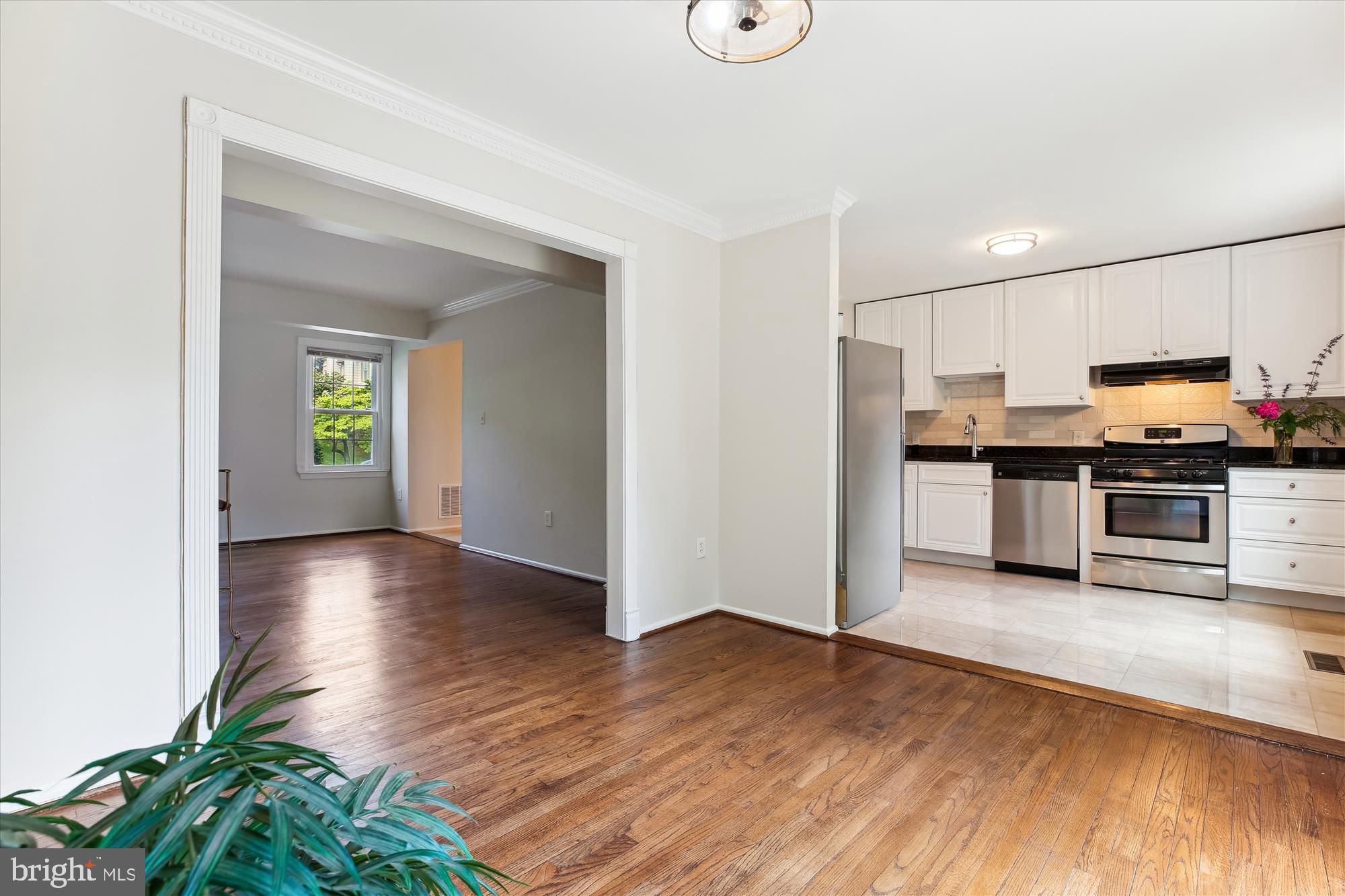 ROCKSHIRE TOWNHOMES - Residential Lease