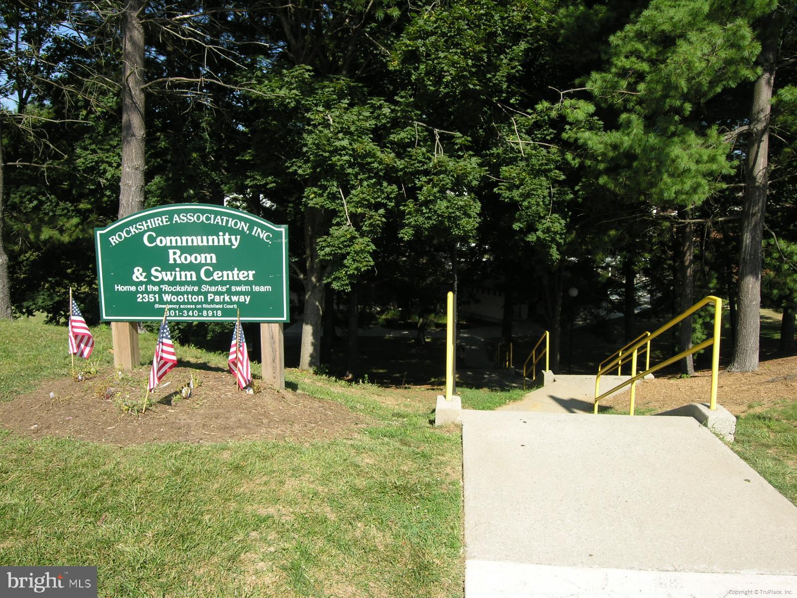 ROCKSHIRE TOWNHOMES - Residential Lease