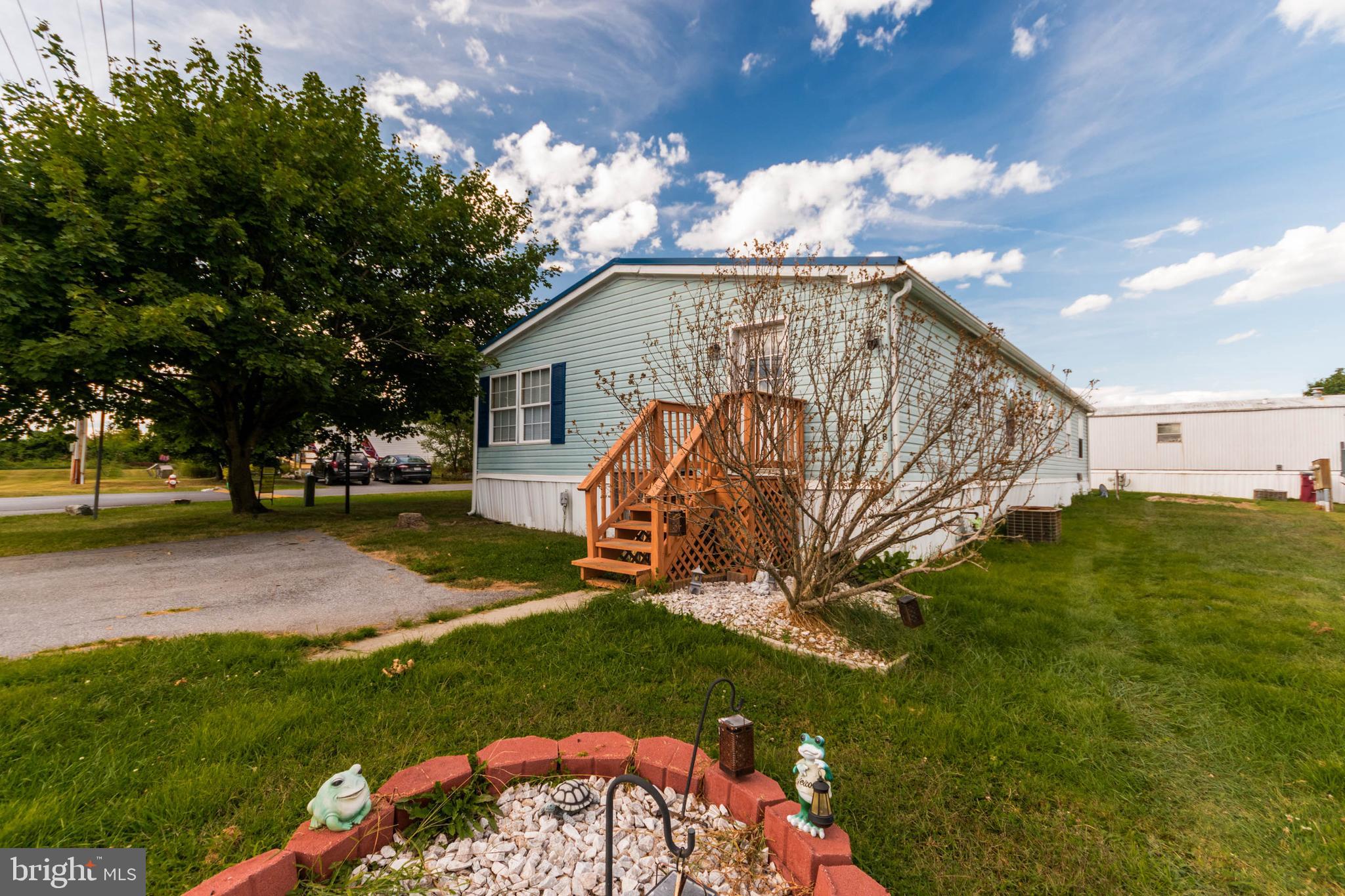 ROYAL CREST ESTATES - Residential