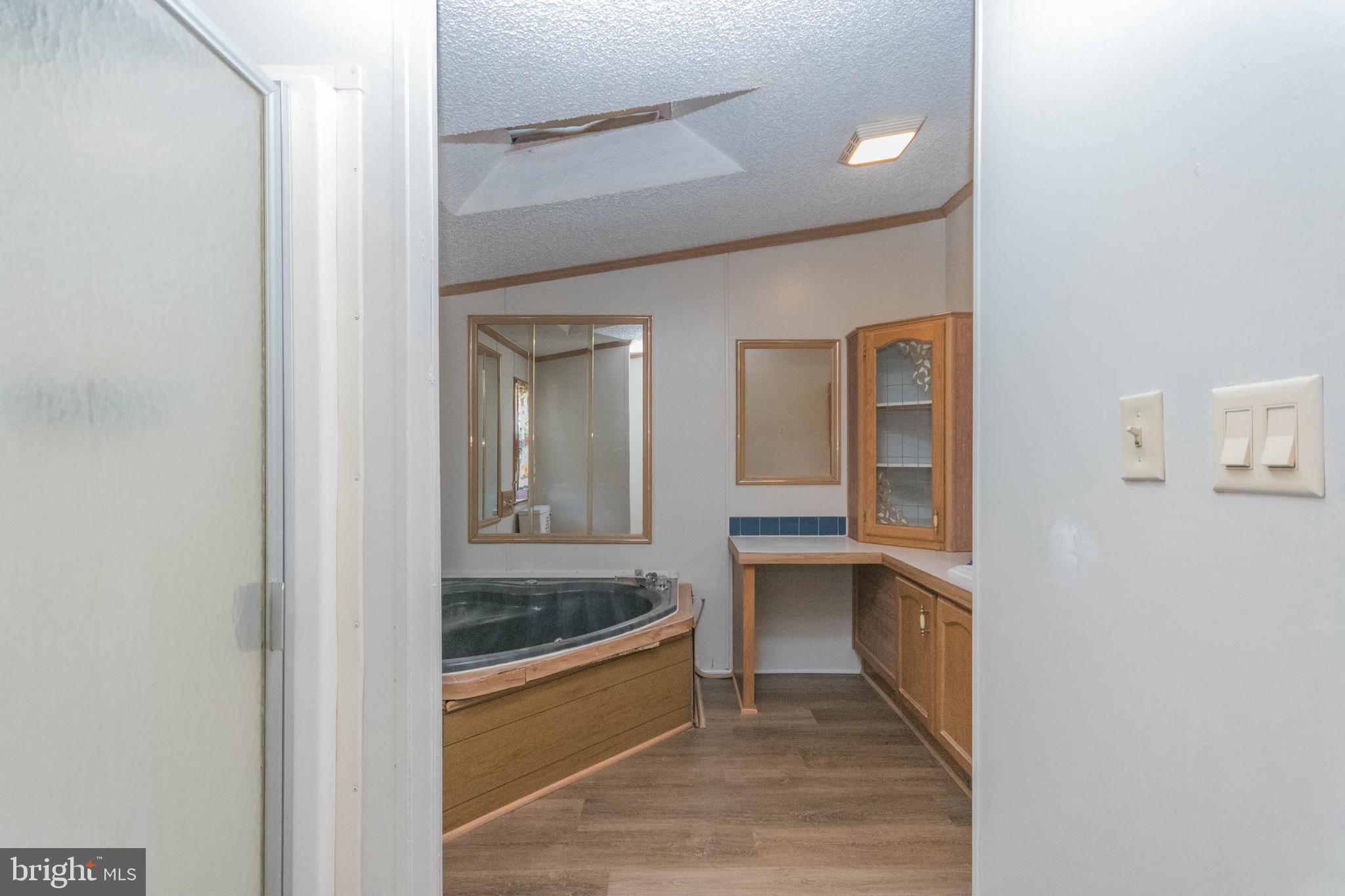 ROYAL CREST ESTATES - Residential