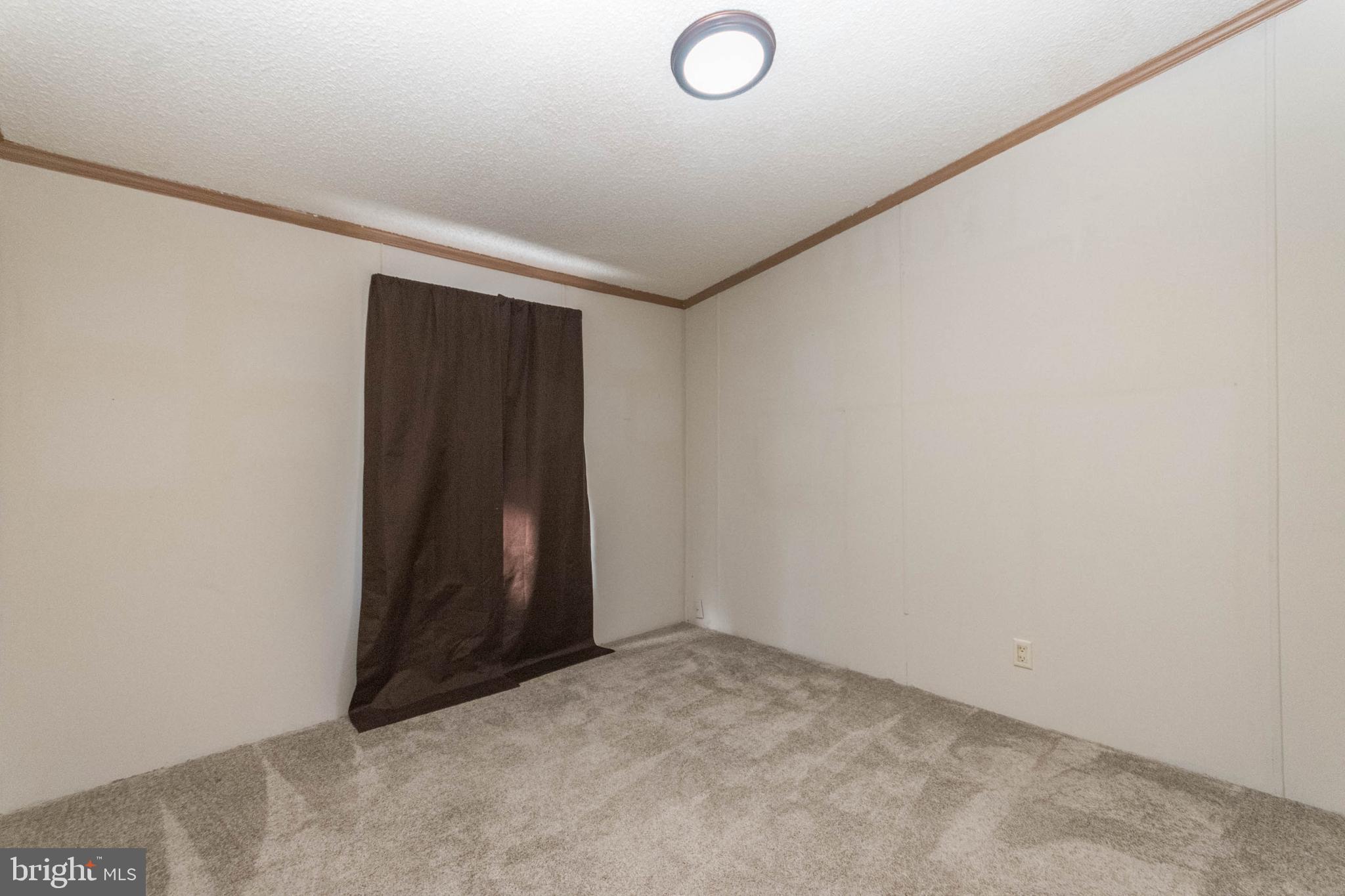 ROYAL CREST ESTATES - Residential