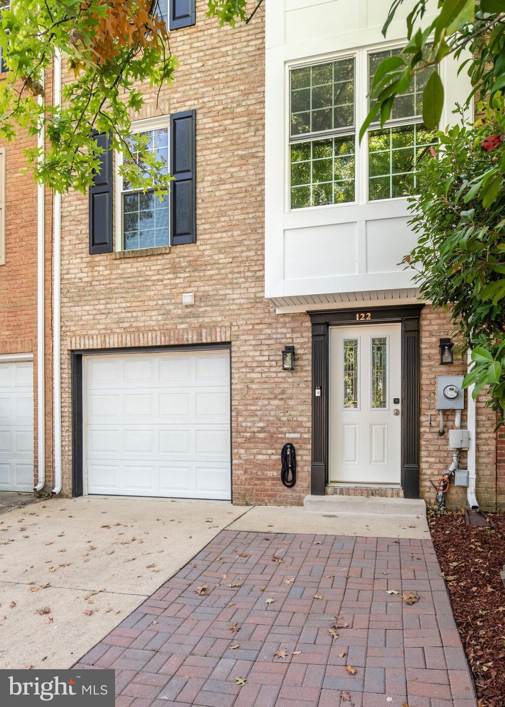 Photo of 122 Sanborn Place, ALEXANDRIA, VA 22305 (MLS # VAAX2060486)