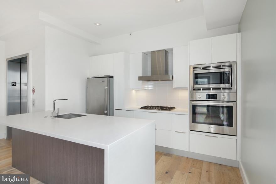 240 N 2ND STREET UNIT 6E