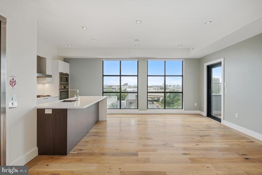 240 N 2ND STREET UNIT 6E