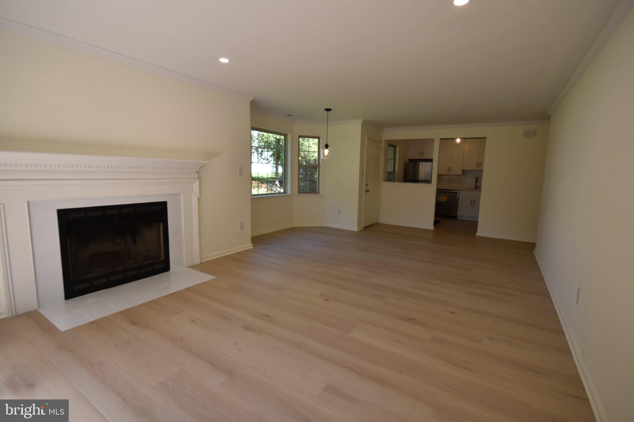 2105 BROOKHAVEN DRIVE