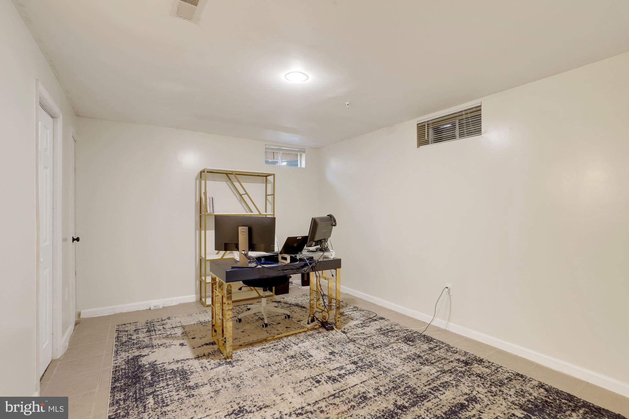 MAGNOLIA WOODS - Residential