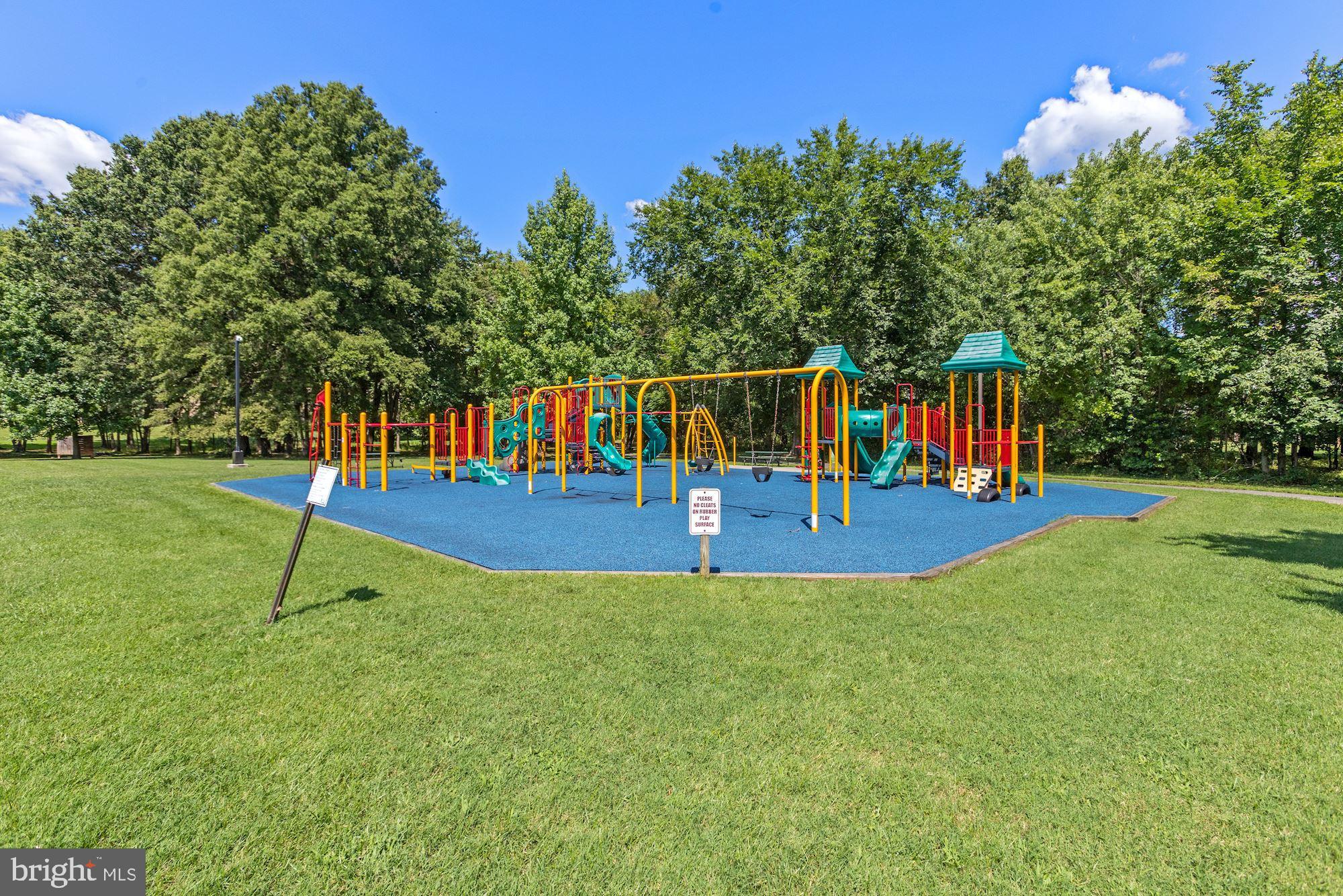 MAGNOLIA WOODS - Residential