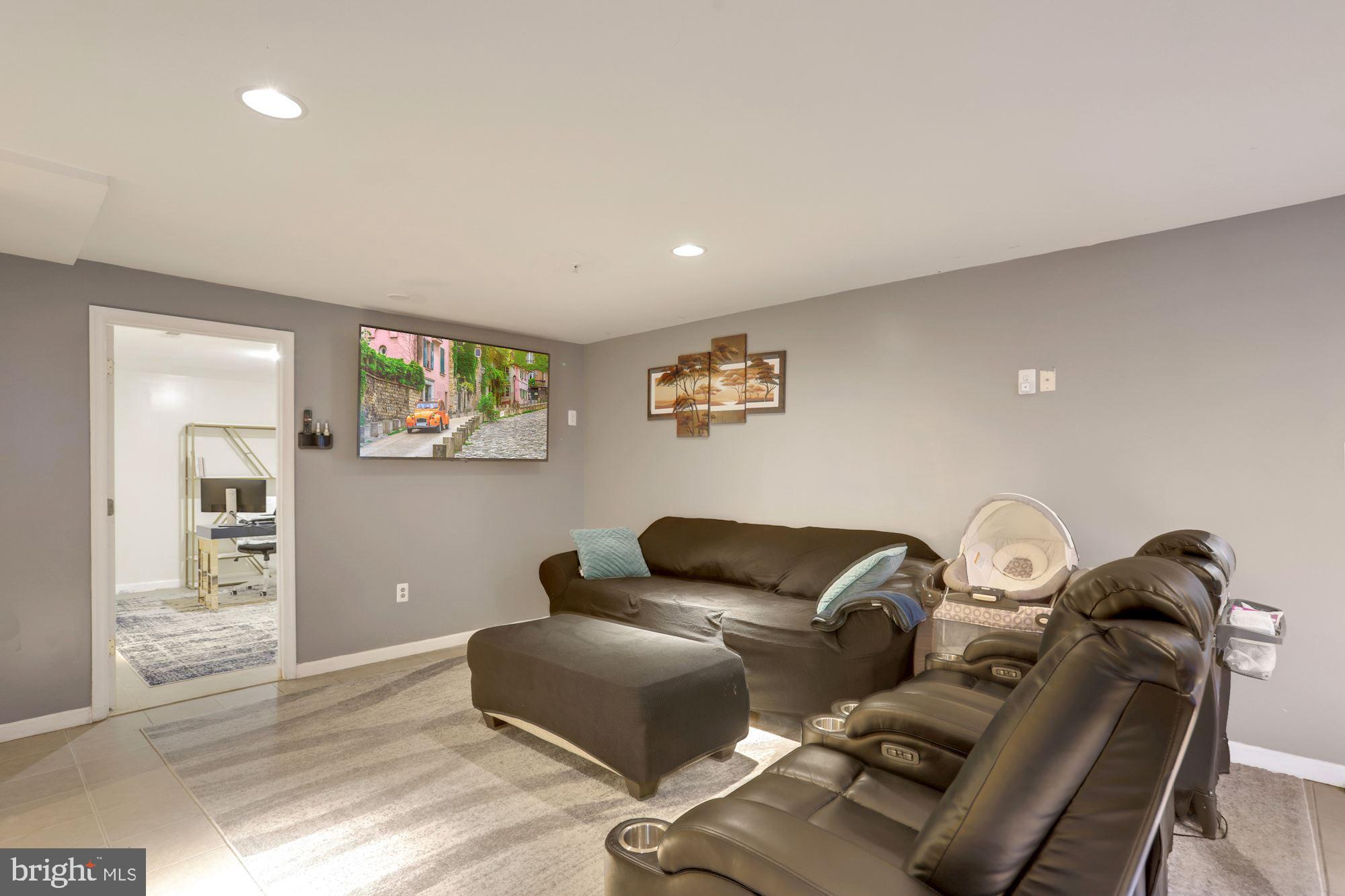 MAGNOLIA WOODS - Residential