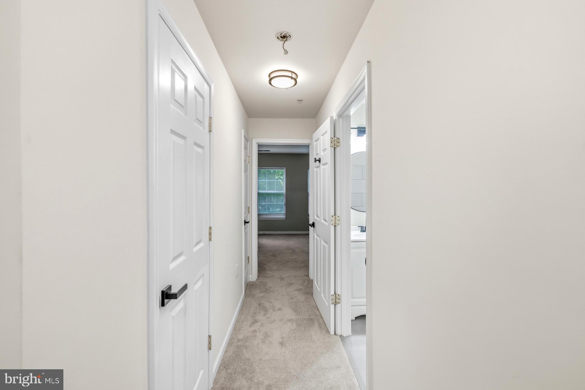 GREENBELT LAKE VILLAGE - Residential Lease