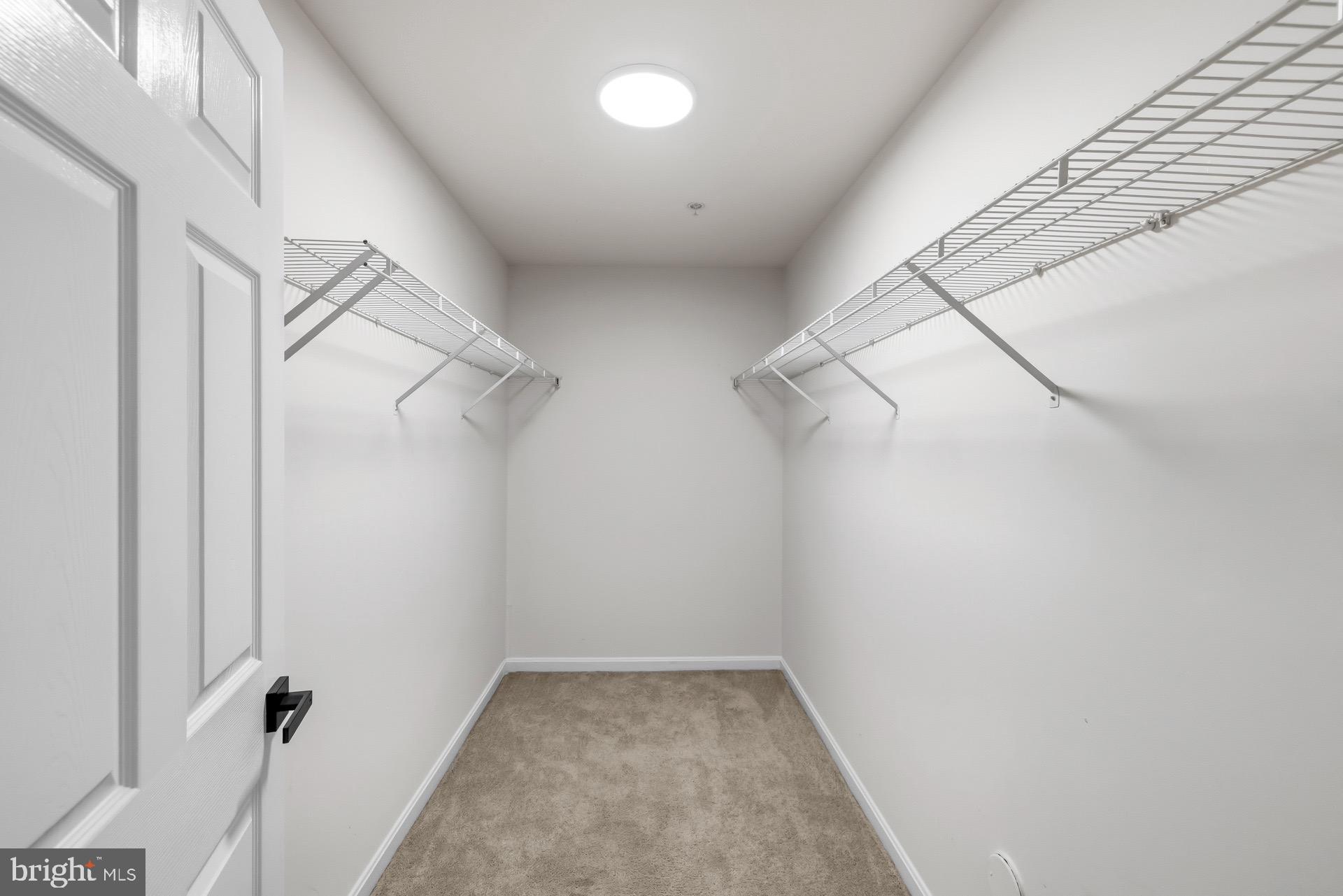 GREENBELT LAKE VILLAGE - Residential Lease