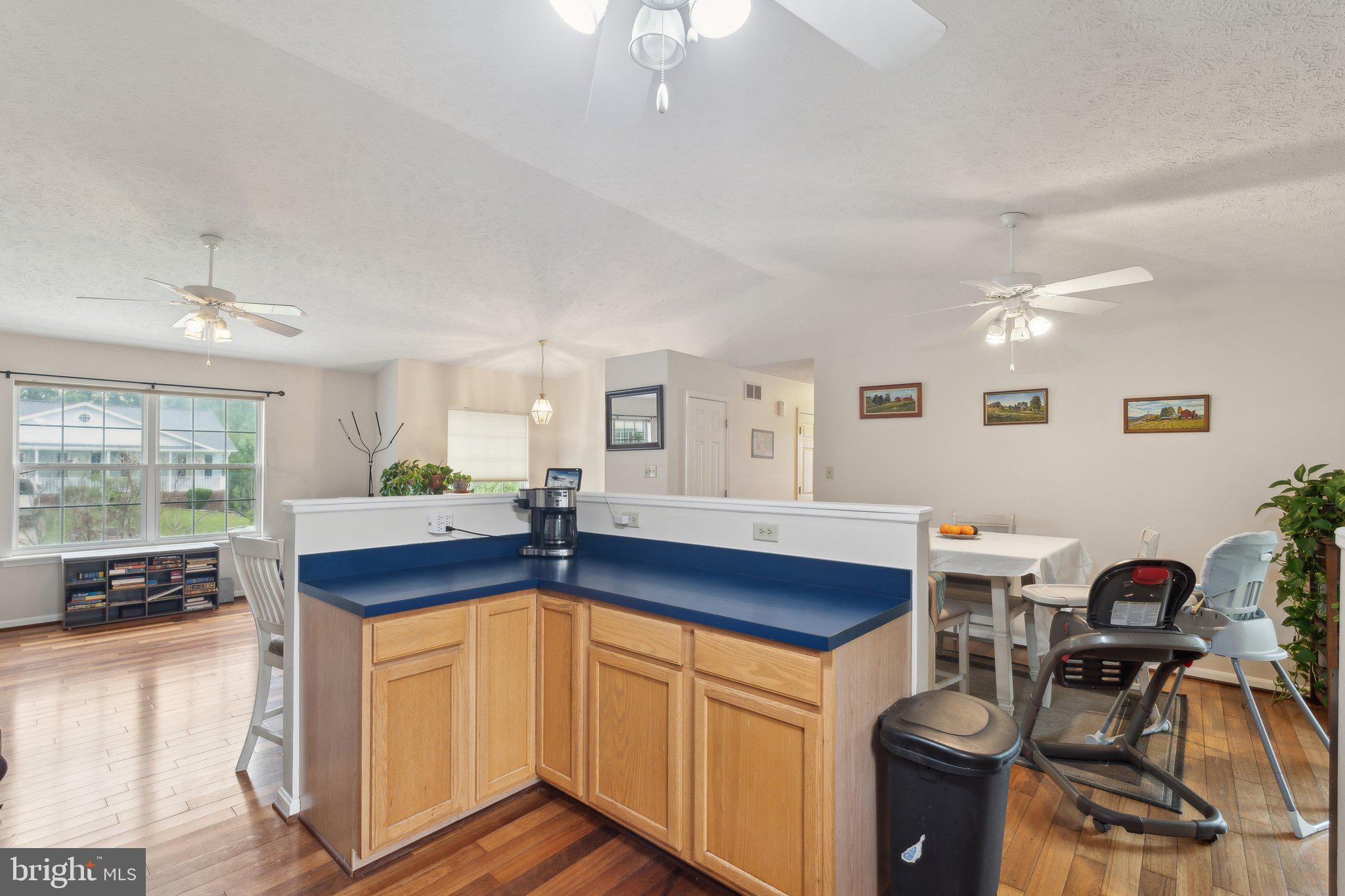 HILL VALLEY - Residential