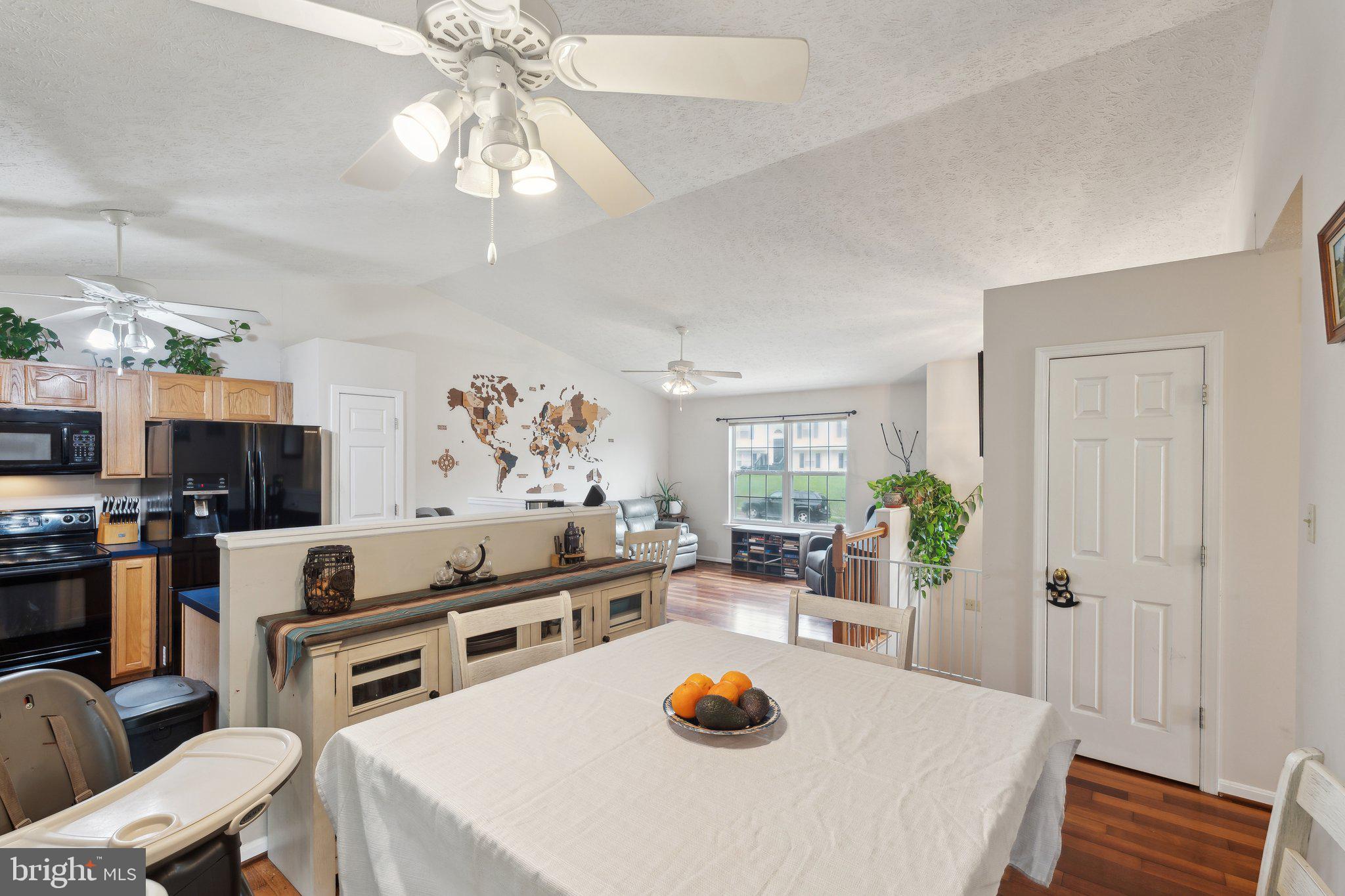 HILL VALLEY - Residential