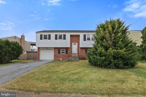 4 E SCHOOLSIDE DRIVE MECHANICSBURG PA 17055