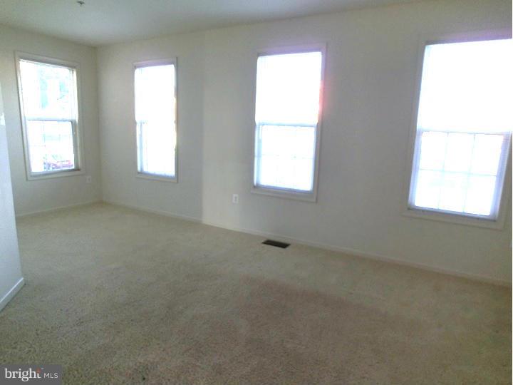 POPLAR RUN - Residential