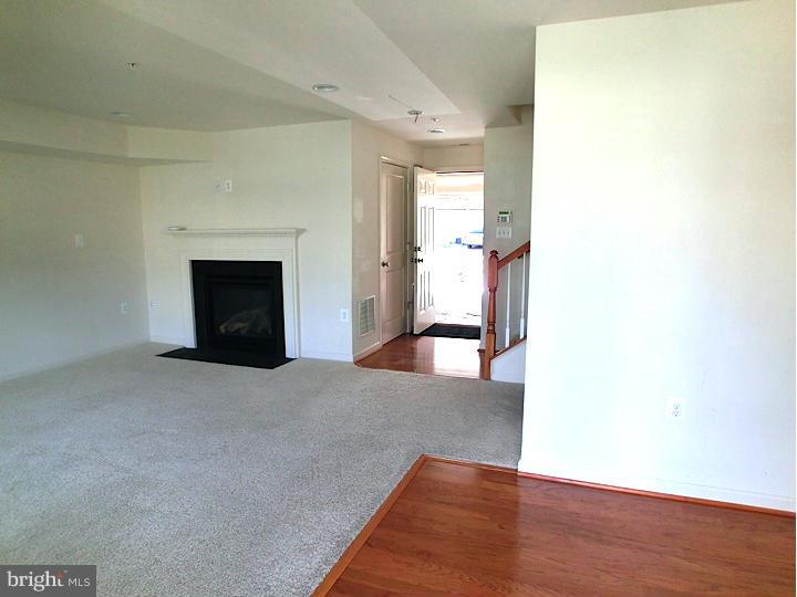 POPLAR RUN - Residential