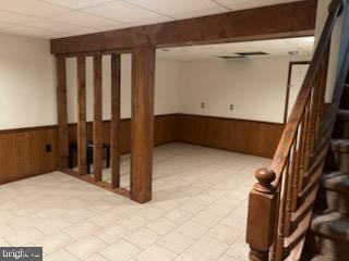 VILLAGE KNOLL - Residential