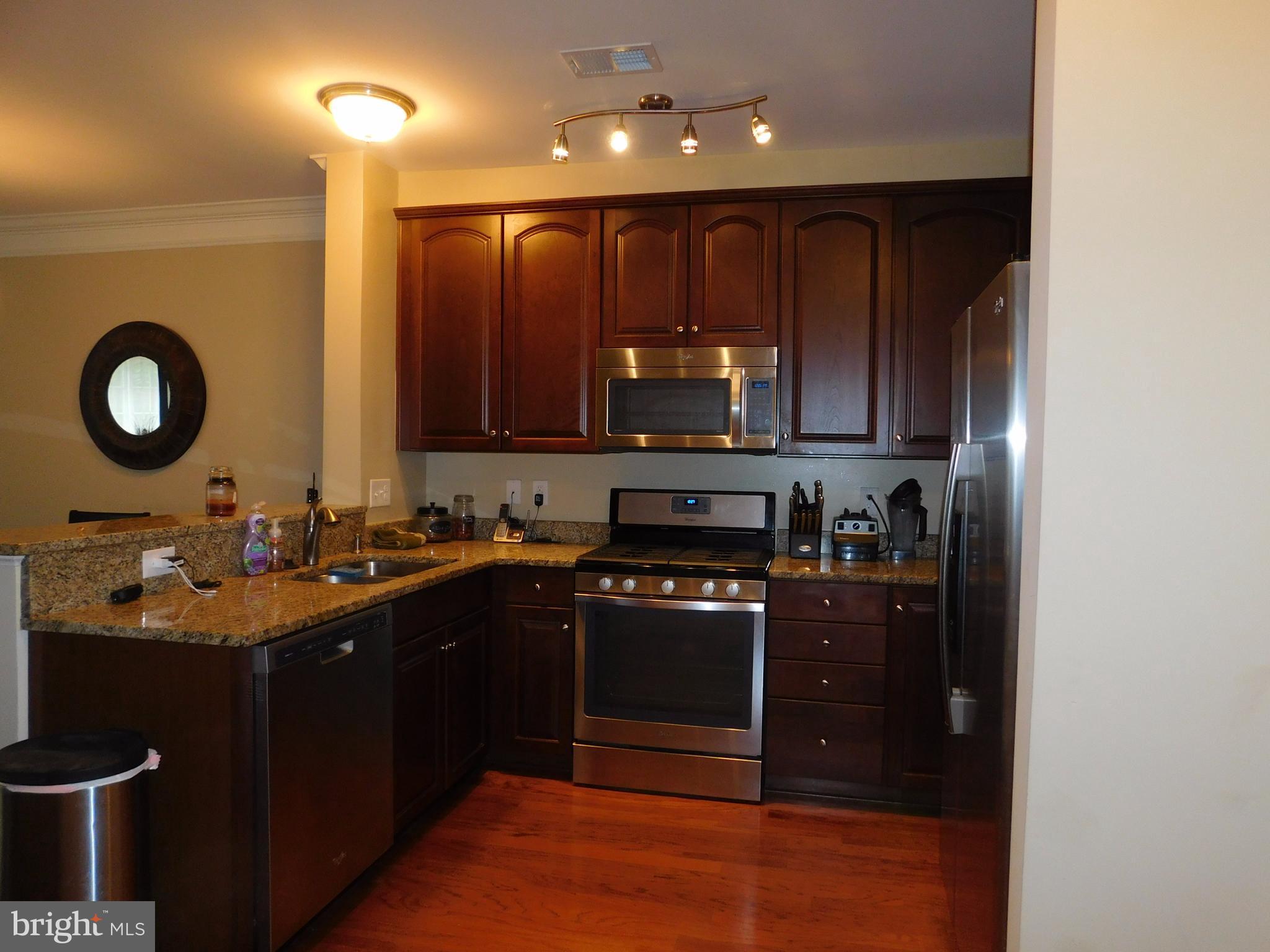 POTOMAC CLUB - Residential