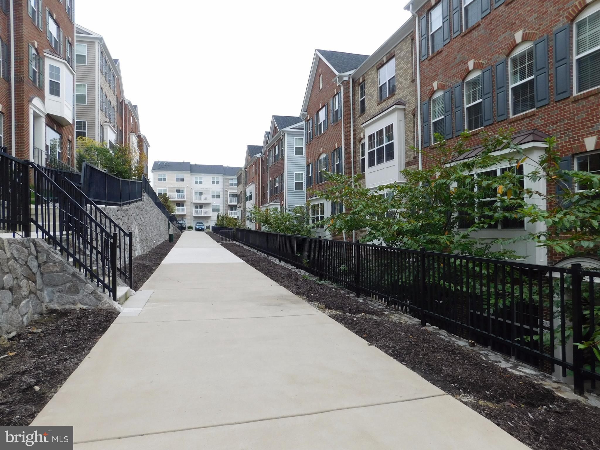 POTOMAC CLUB - Residential