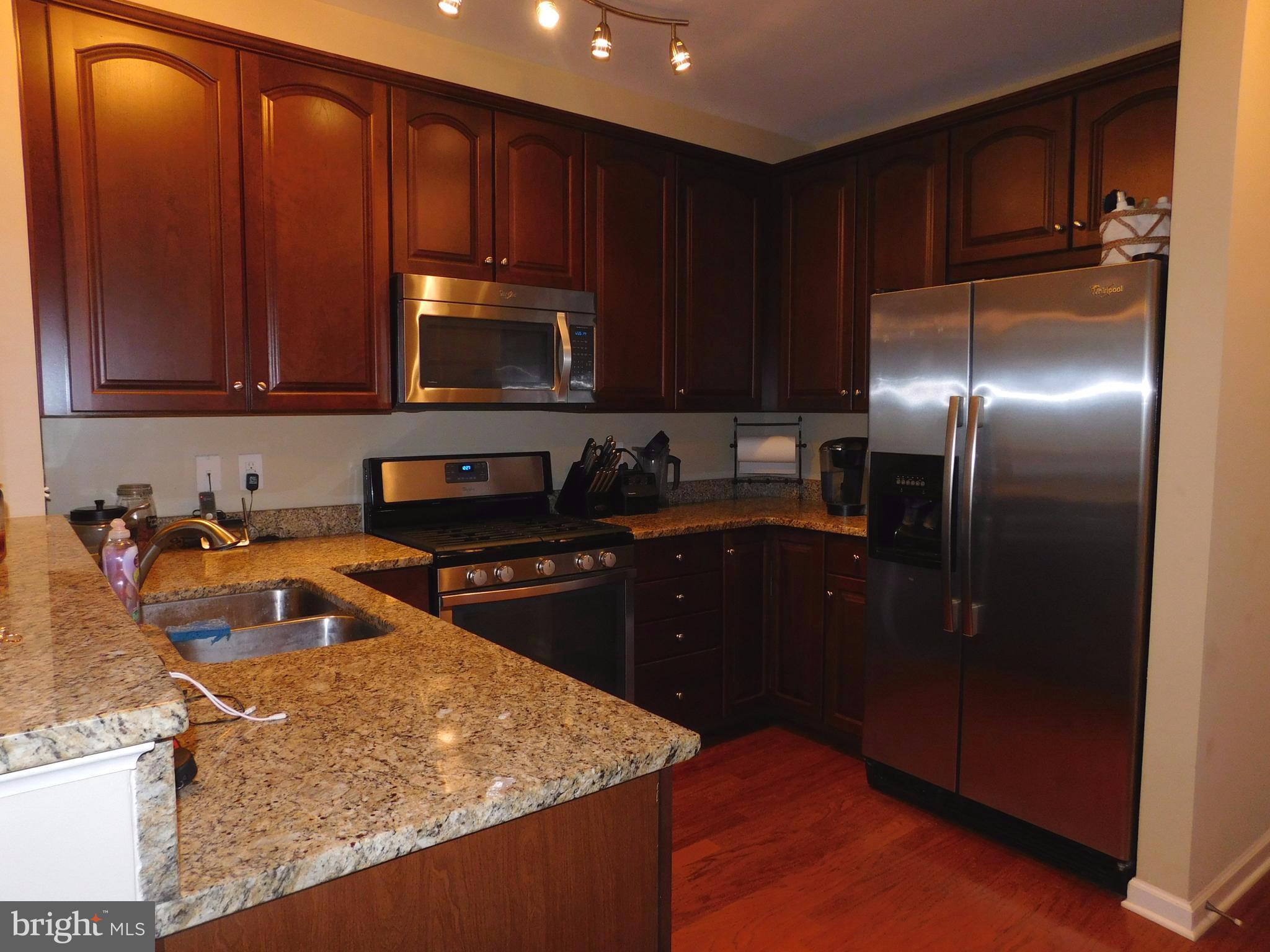 POTOMAC CLUB - Residential