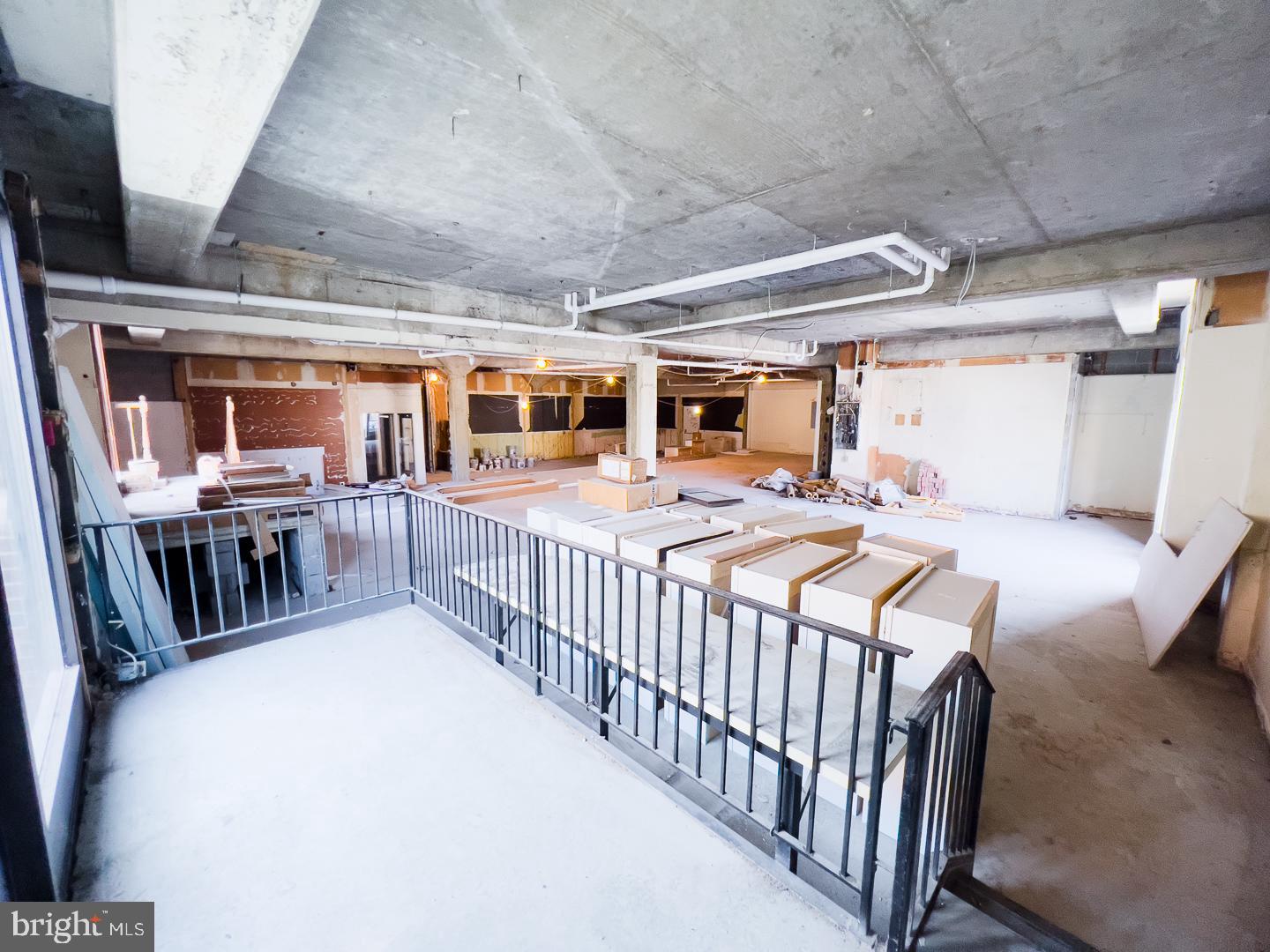 110 W KING STREET