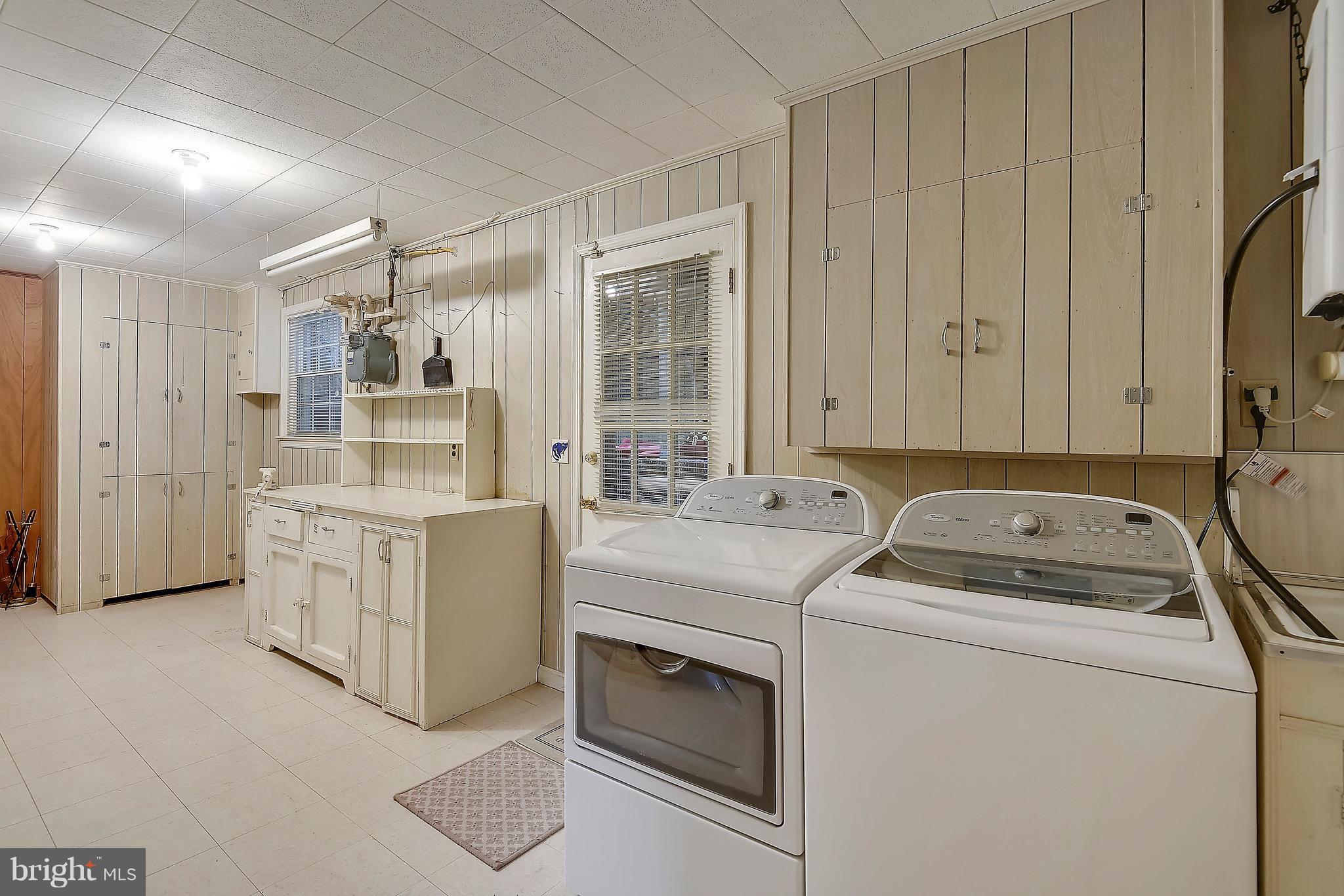 LEEWAY HEIGHTS - Residential