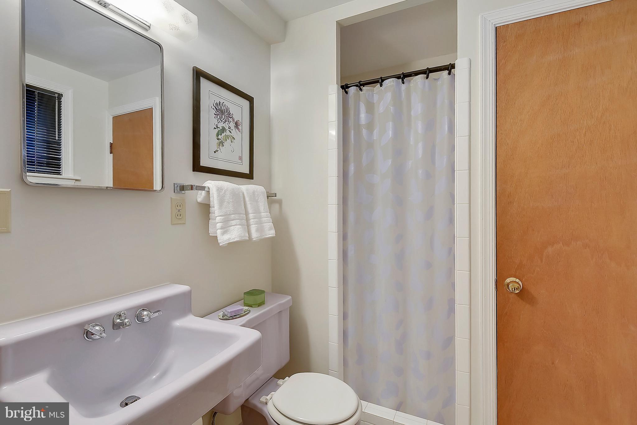 LEEWAY HEIGHTS - Residential