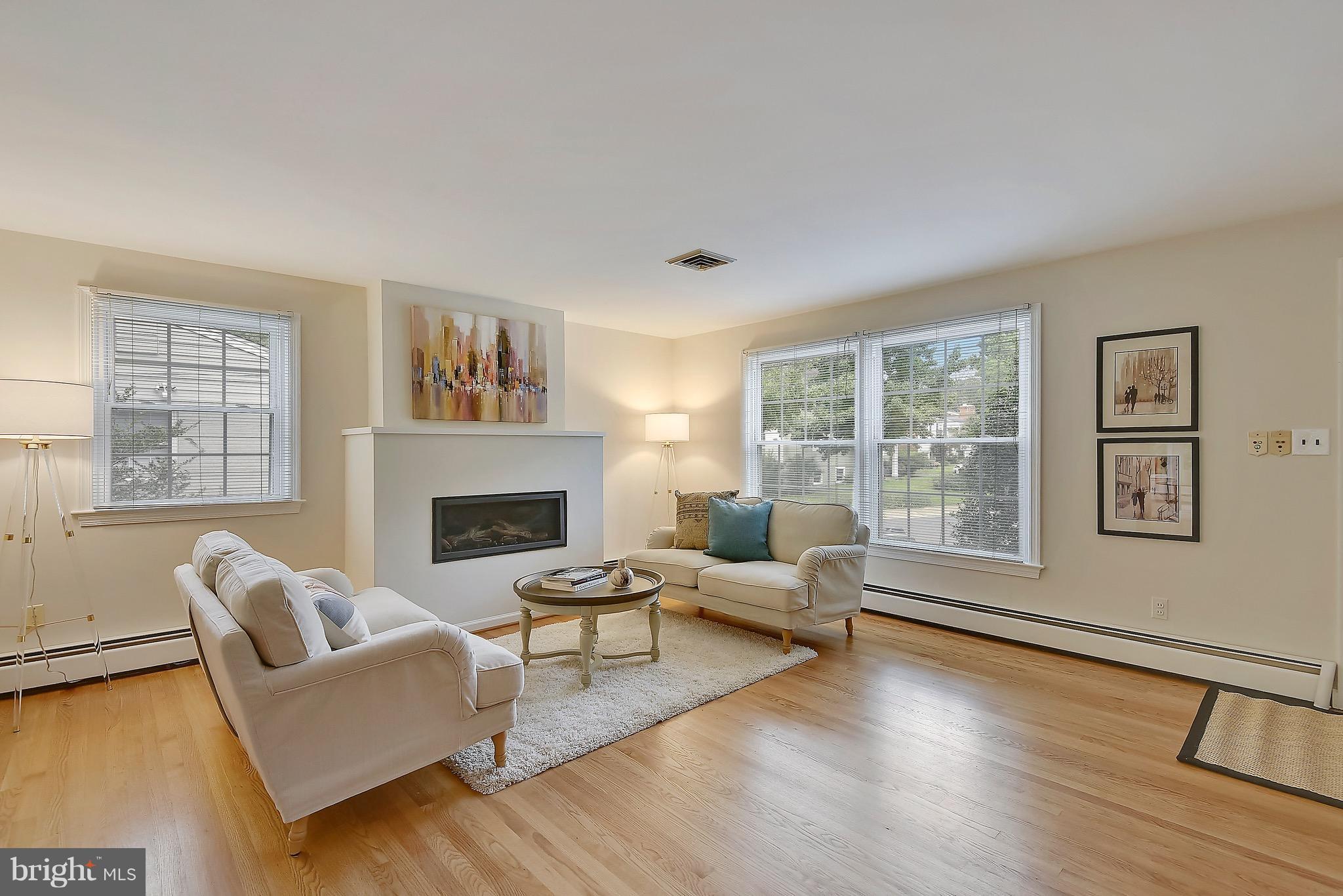 LEEWAY HEIGHTS - Residential