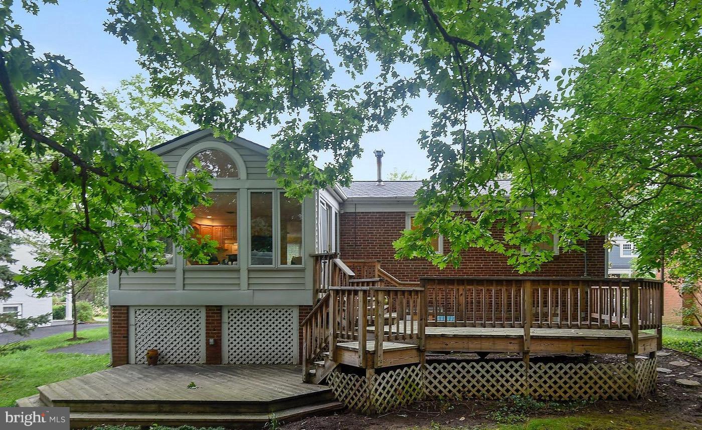 LEEWAY HEIGHTS - Residential