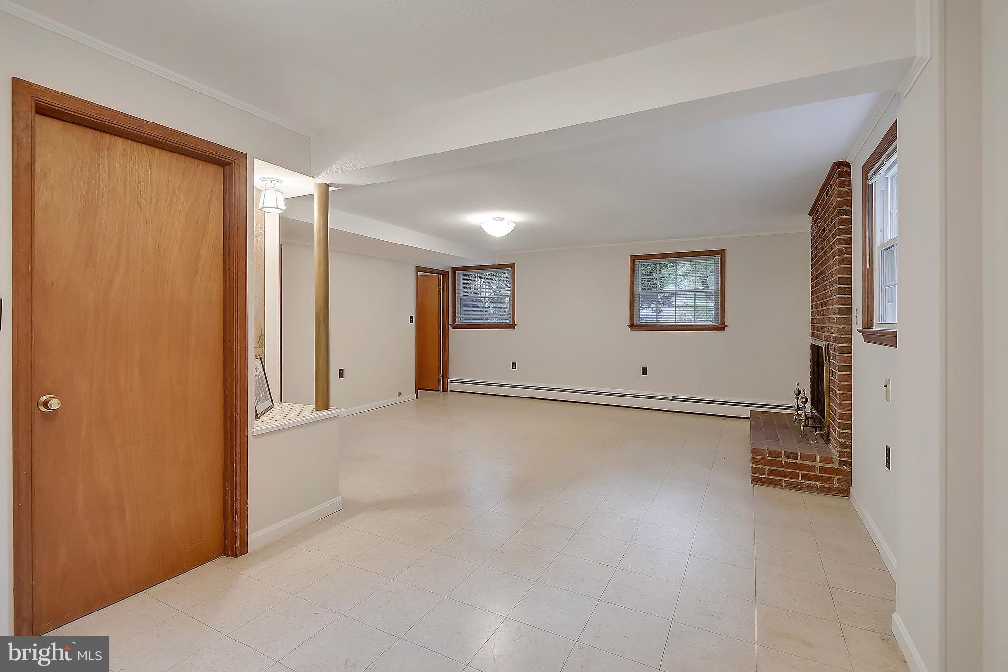 LEEWAY HEIGHTS - Residential