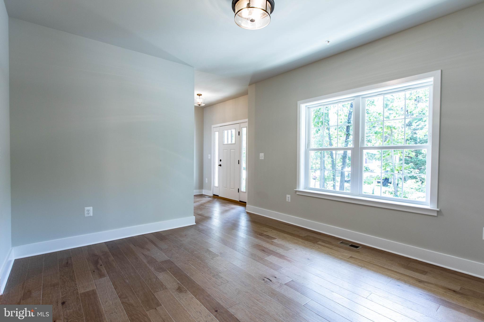 WEST SHORE - Residential