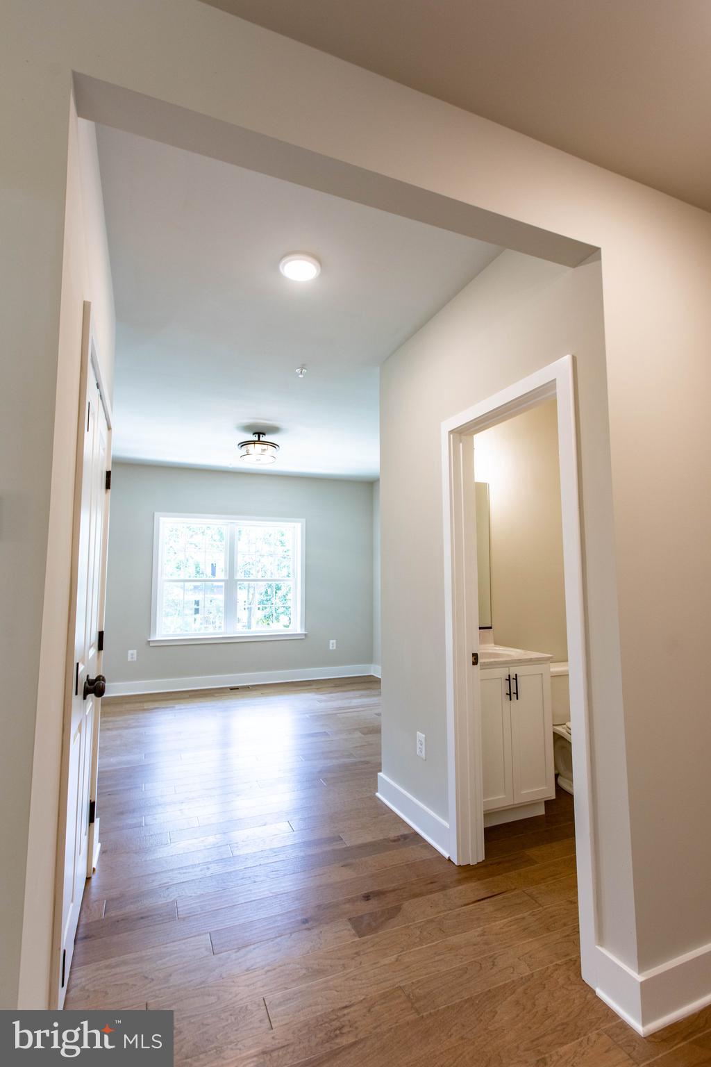 WEST SHORE - Residential