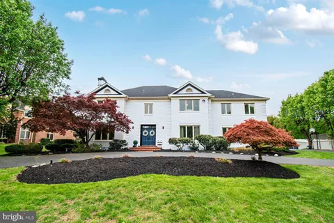 10724 Stapleford Hall Dr, Potomac, MD MLS: MDMC2154592