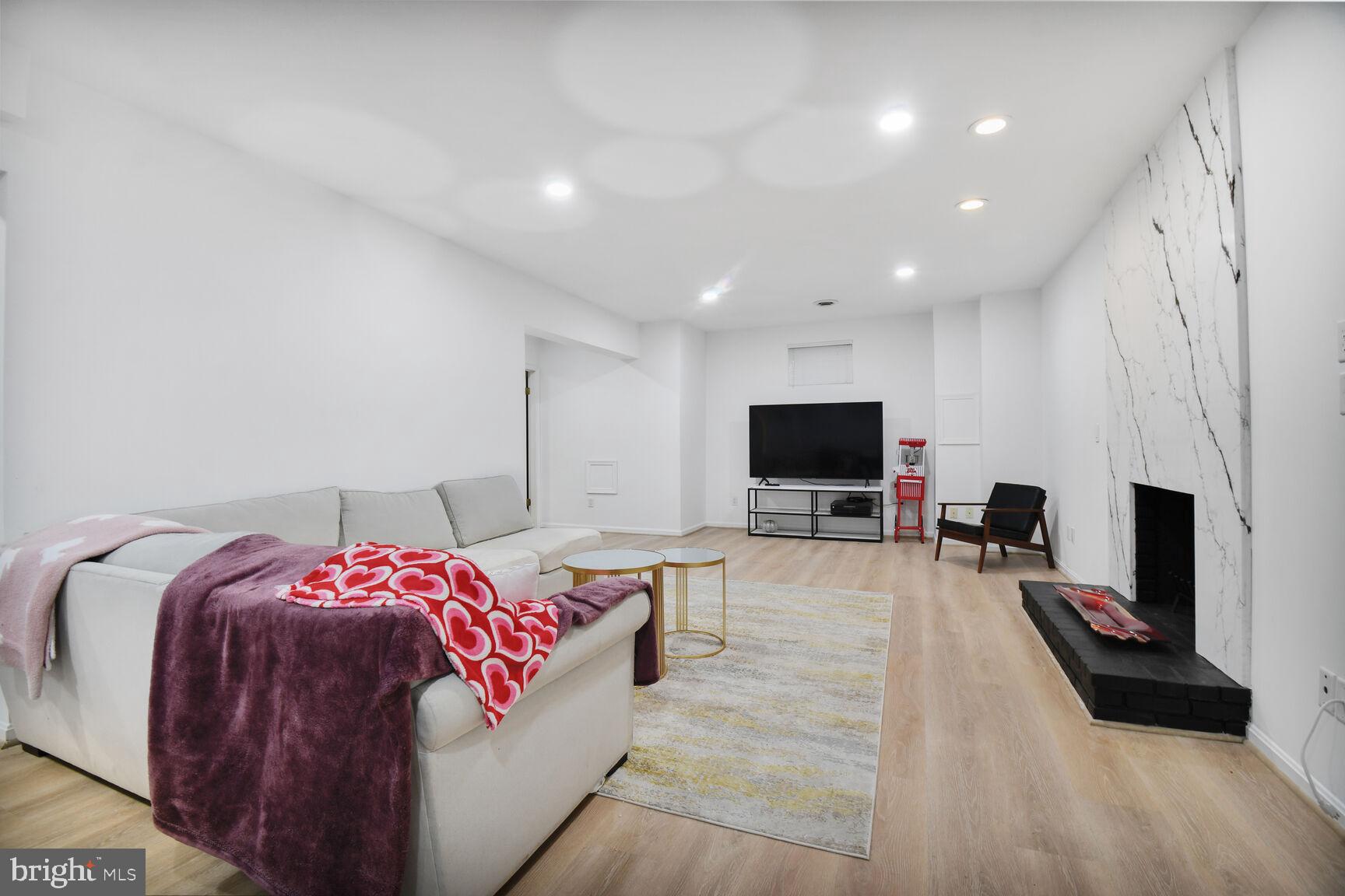 POTOMAC - Residential