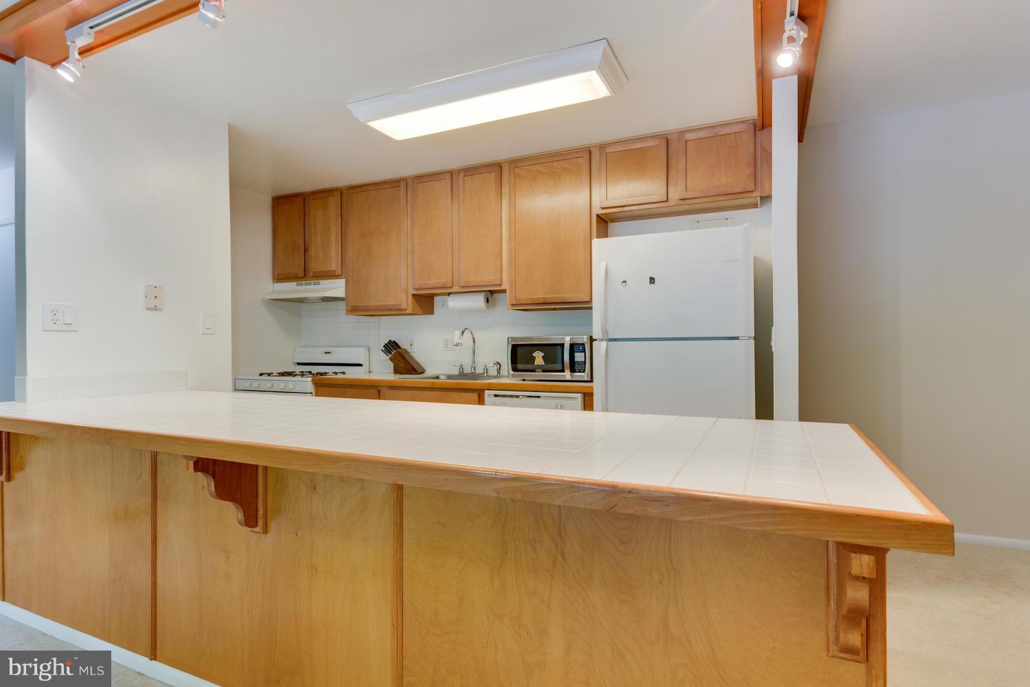 BETHESDA PARK - Residential