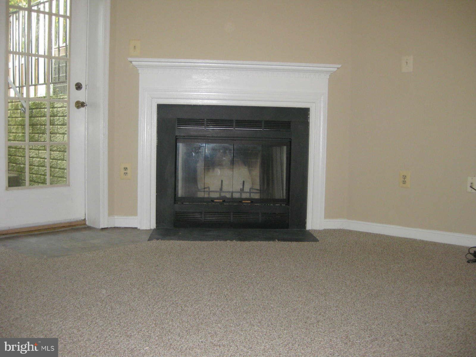 WOODGATE CROSSING - Residential Lease