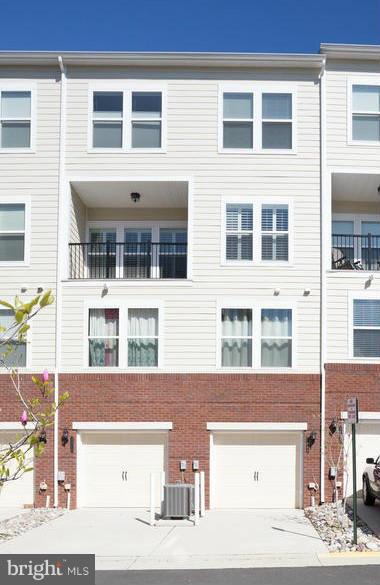 METROWEST - Residential