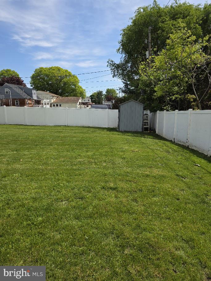 LAWNTON - Residential