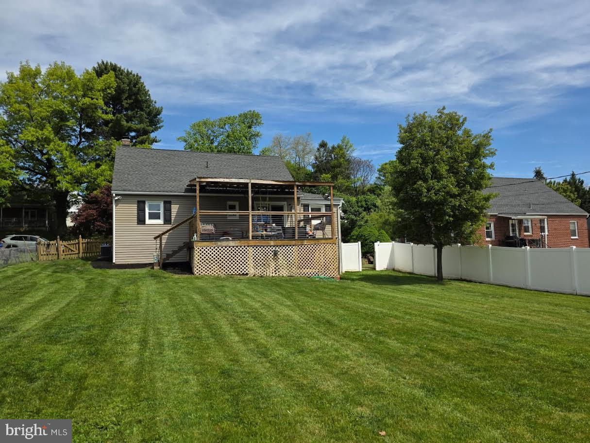 LAWNTON - Residential