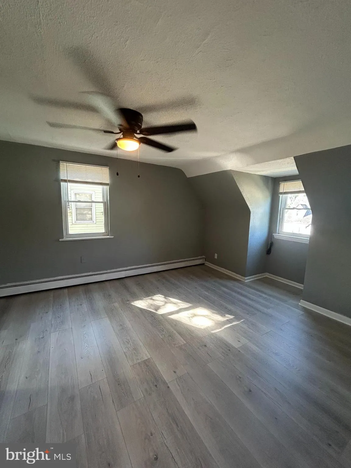 Bellmawr, New Jersey 08031, United States, 1 Bedroom Bedrooms, ,1 BathroomBathrooms,Residential,Active,206868