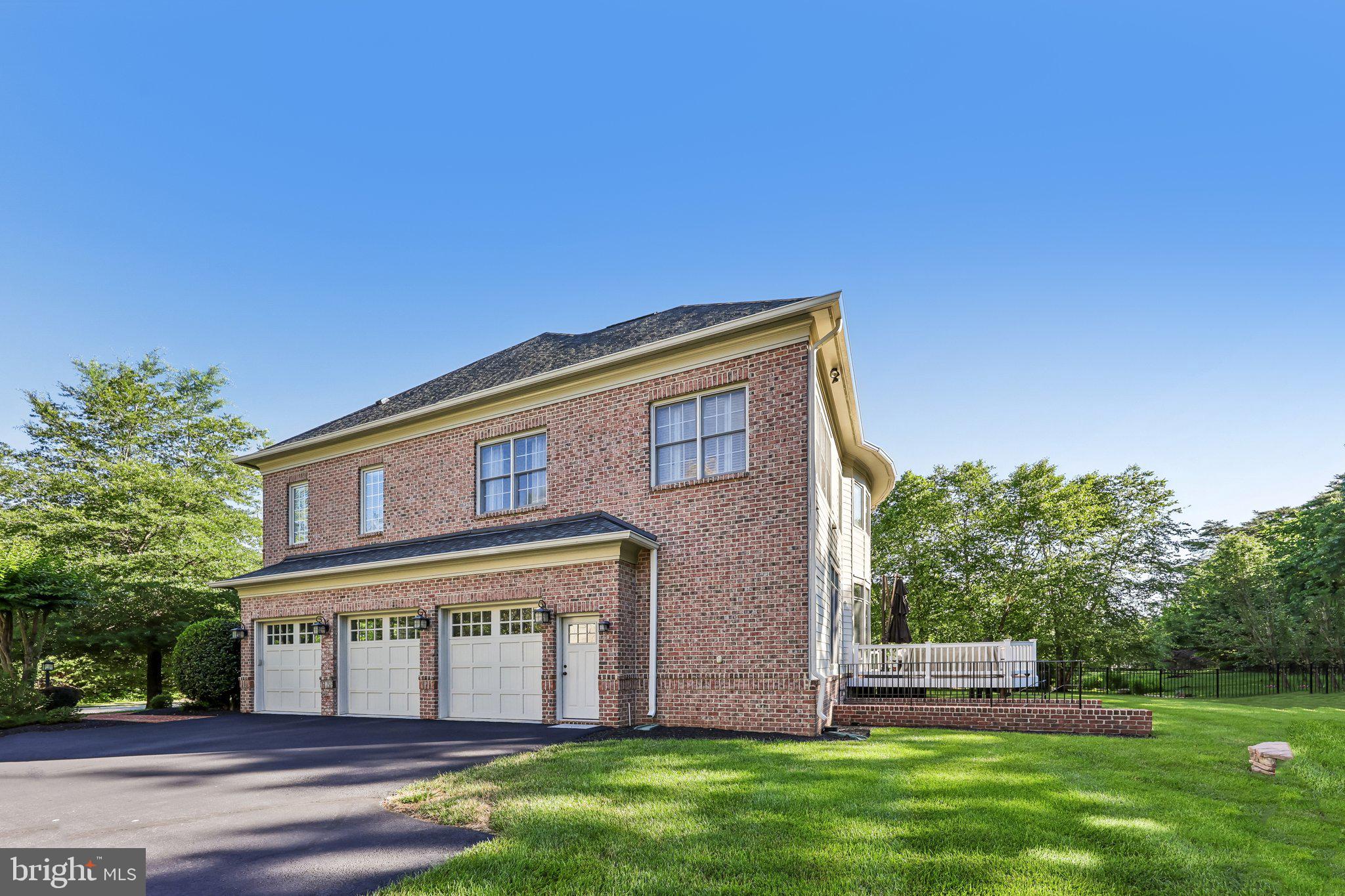 22494 WILDERNESS ACRES CIRCLE