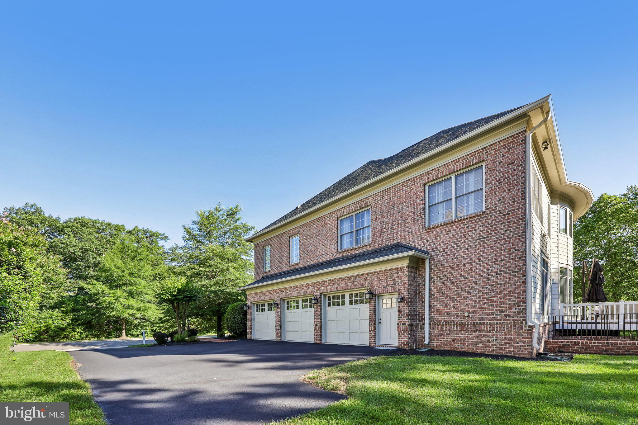 22494 WILDERNESS ACRES CIRCLE
