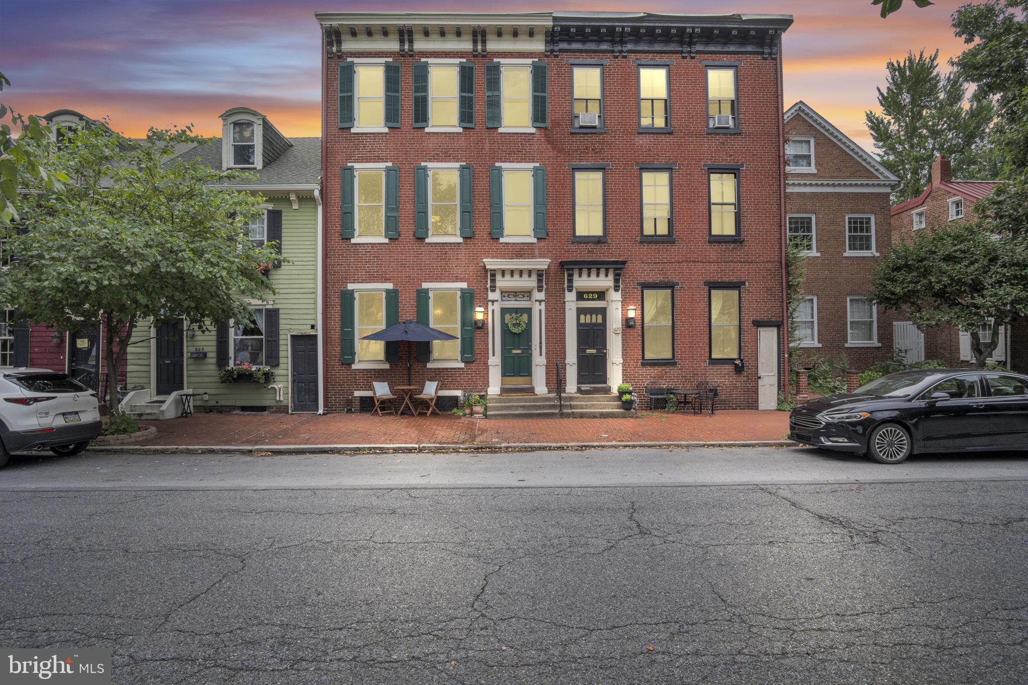 627 S FRONT STREET