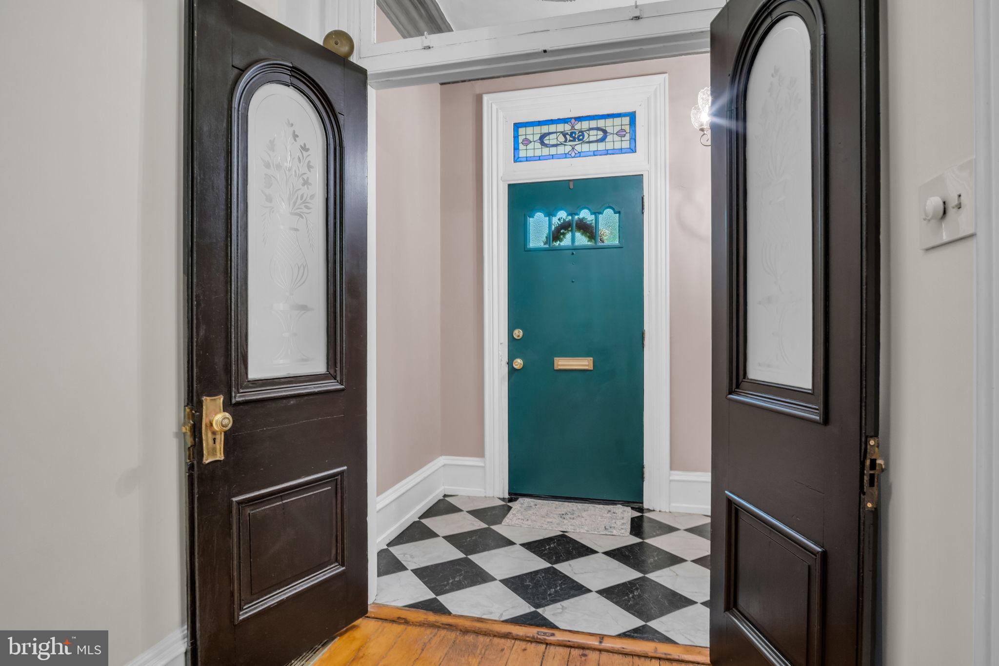 627 S FRONT STREET