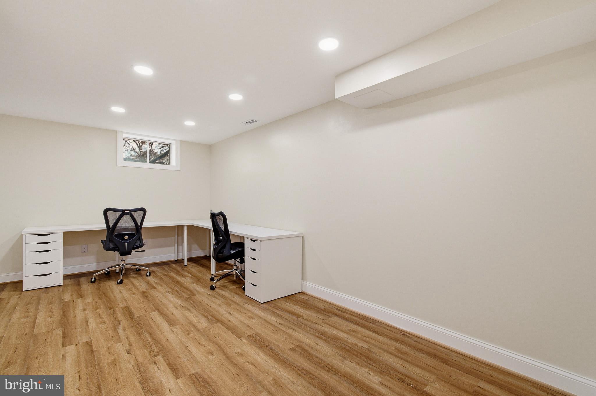 PATUXENT MANOR - Residential