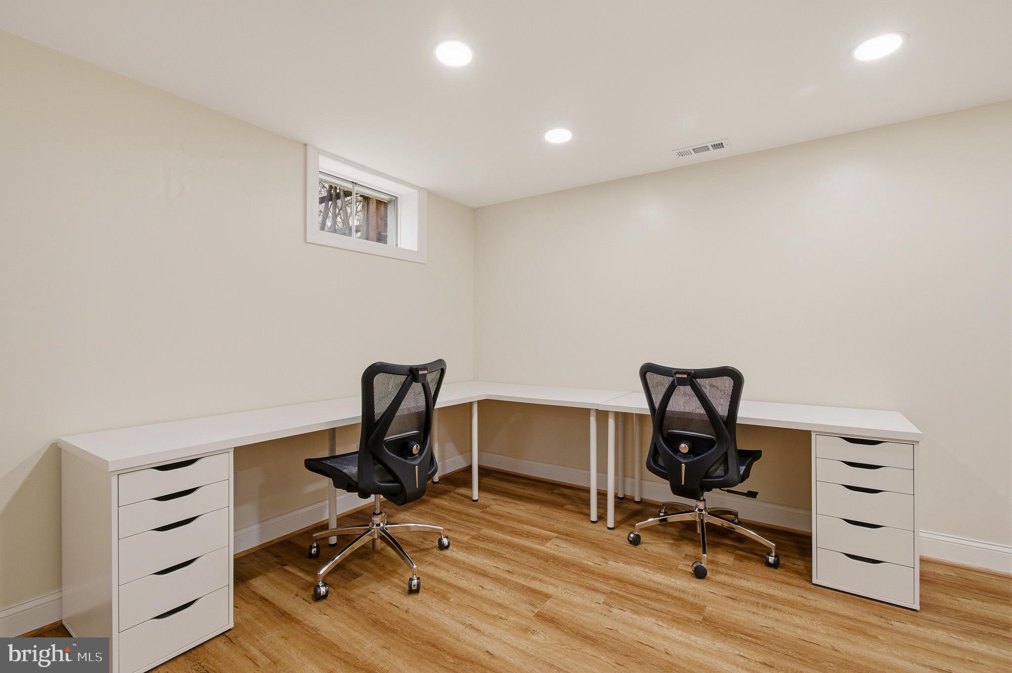 PATUXENT MANOR - Residential